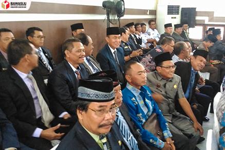 Rapat Paripurna Istimewa Dewan Perwakilan Rakyat Daerah Kabupaten Gunung Mas