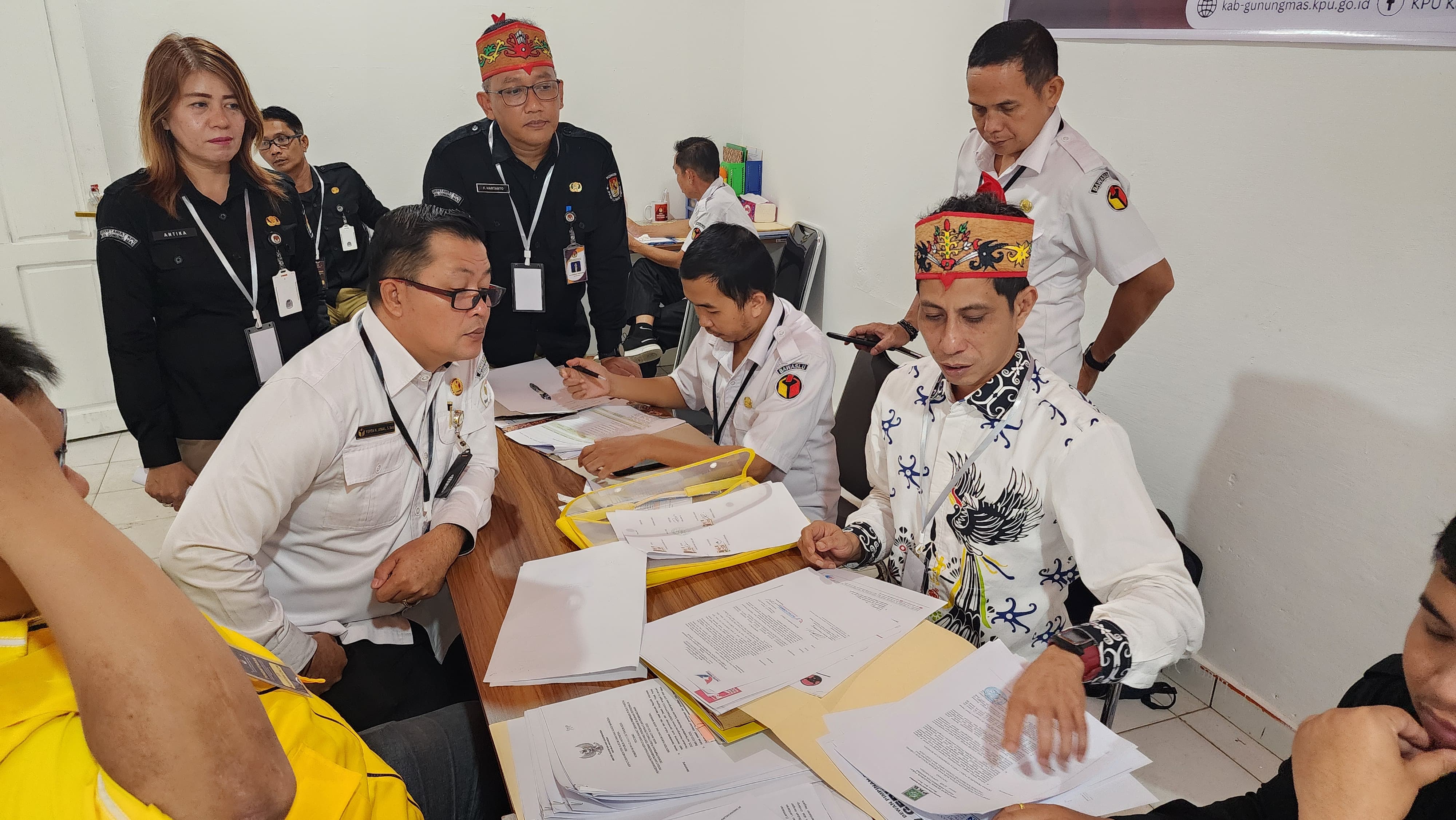 Pengawasan Melekat Pendaftaran Bakal Calon Bupati dan Wakil Bupati Kabupaten Gunung Mas