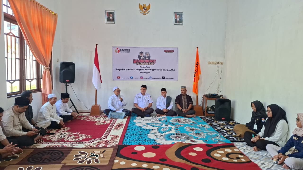 Bawaslu Gunung Mas Gelar Ngabuburit Untuk Perkuat Konsolidasi