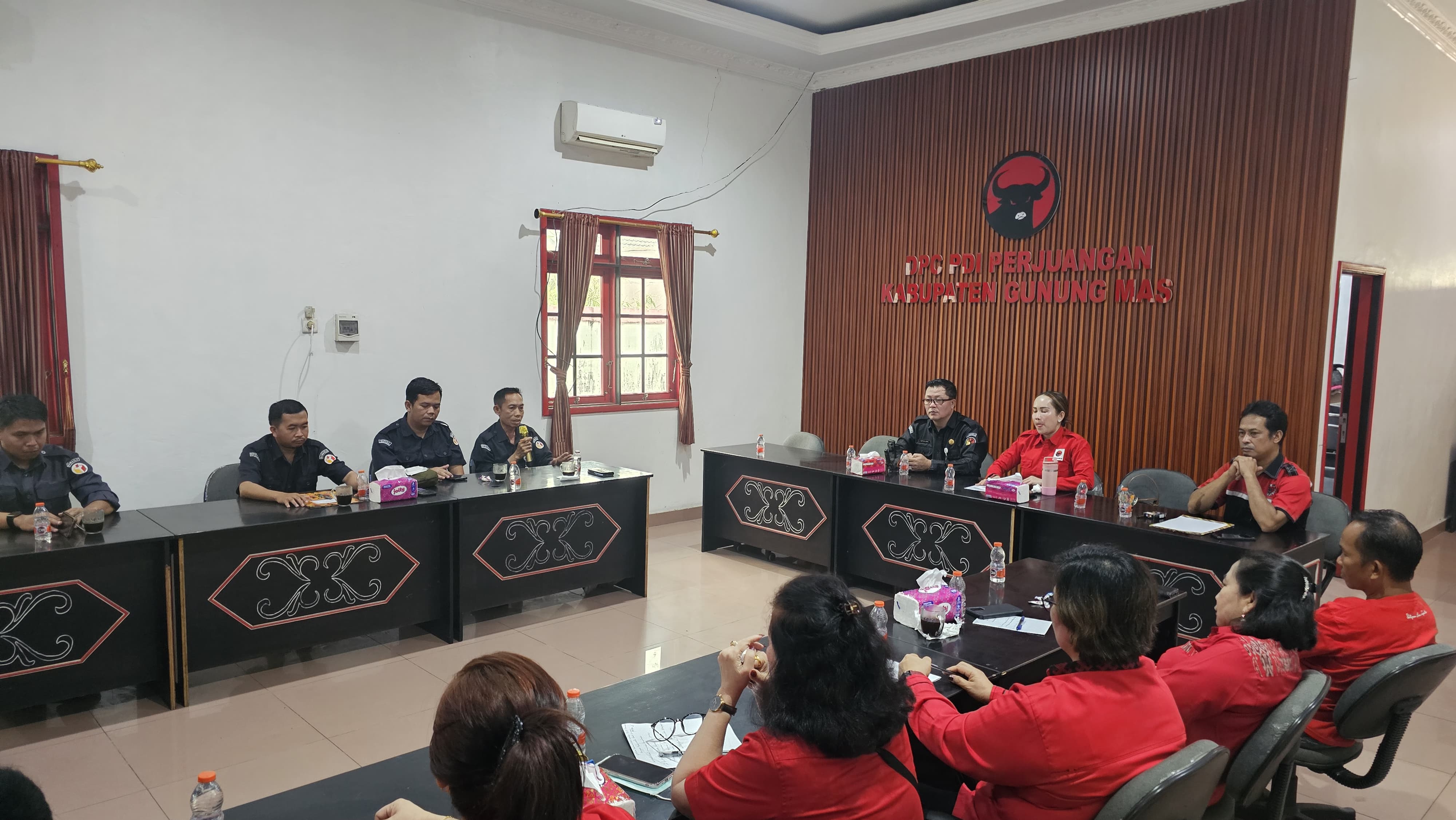 Perkuat Sinergi Pengawasan, Bawaslu Gunung Mas Gelar Konsolidasi Demokrasi Bersama DPC PDI Perjuangan