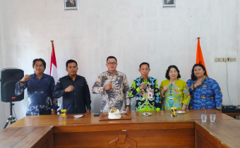 Bawaslu Gunung Mas Rayakan HUT ke- 18
